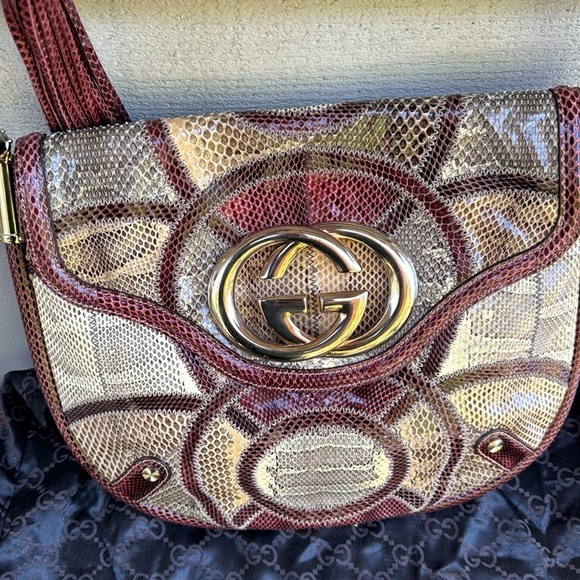 Authentic Gucci Interlock Lizard Skin - Picture 2 of 10